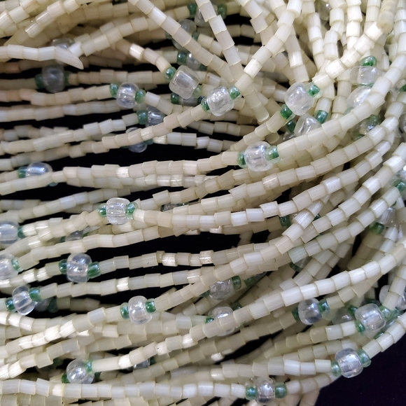 Crochet Necklace Sea Beads - Picture 1 of 6